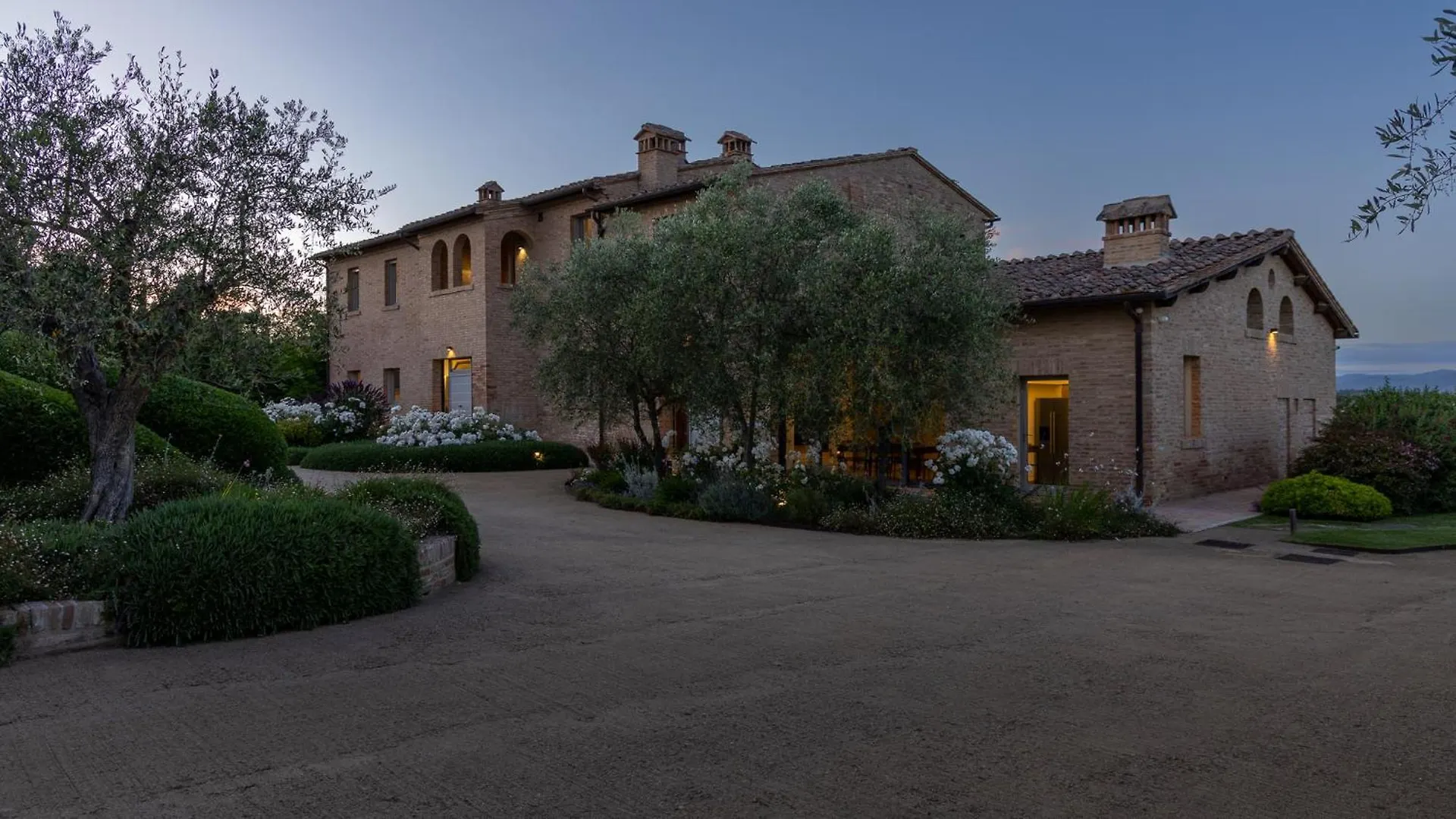Villa La Fonte Di Santa Regina 16 Siena